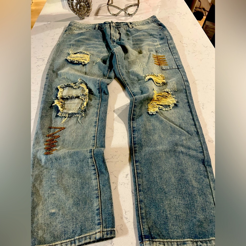 FASHION JEANS